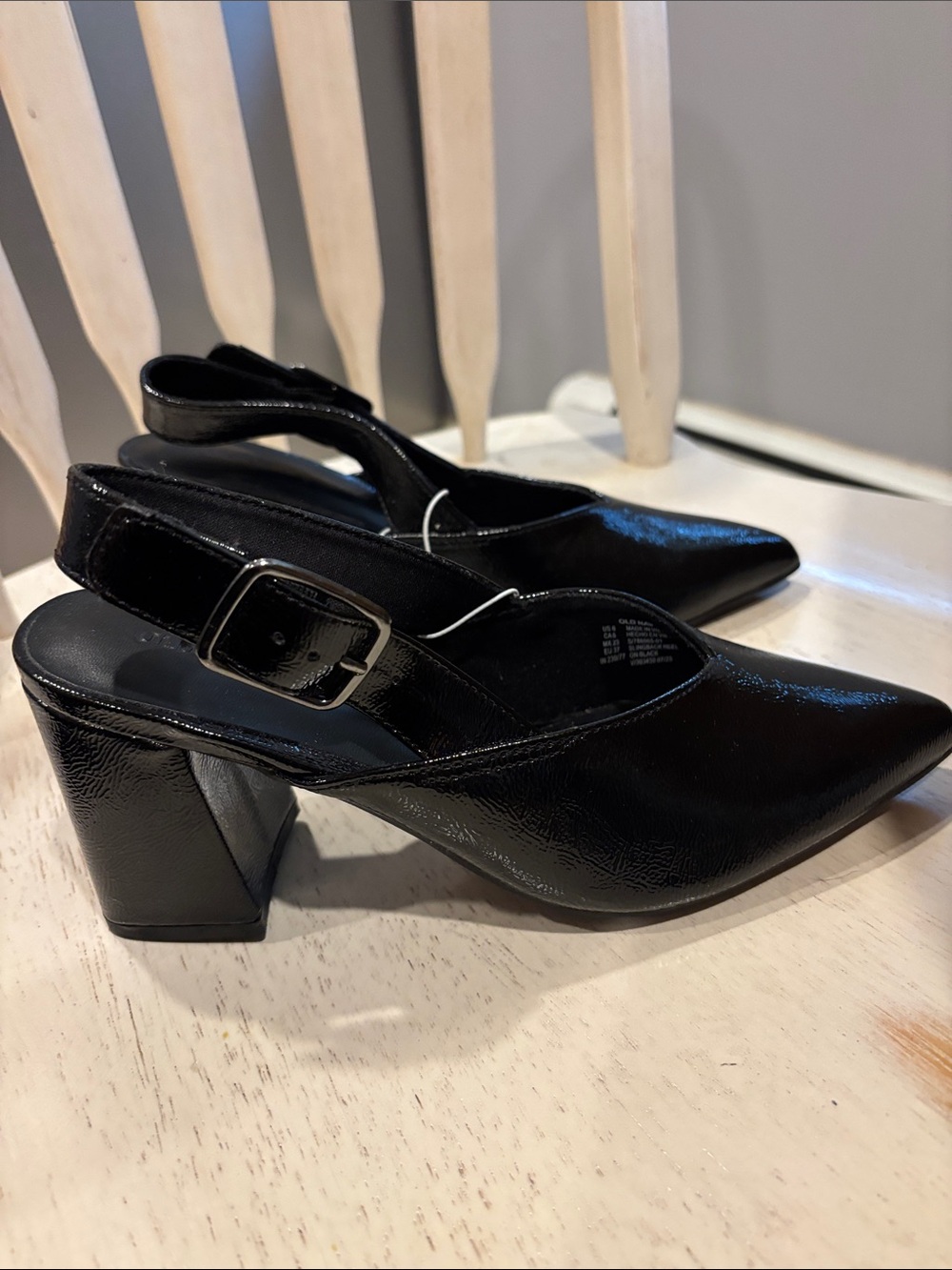 Old Navy Black Pointed Slingback Block Heel Pump NWT Size 6